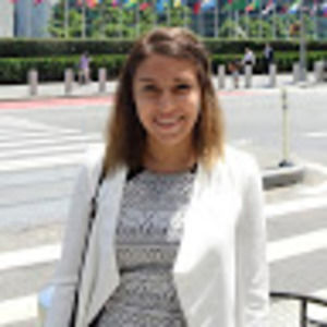 Meet your Posher, Isabel